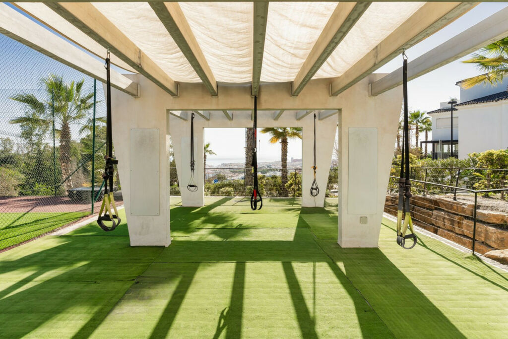 Ground Floor Apartment Estepona Málaga - image 33