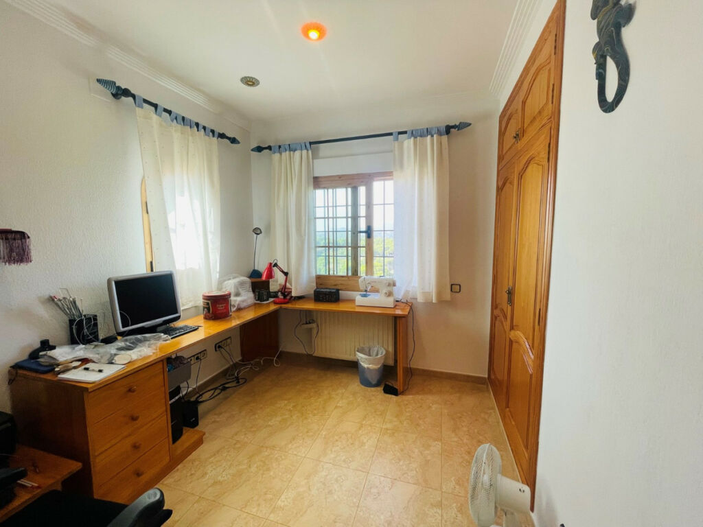 Detached Villa Altea Alicante - image 33
