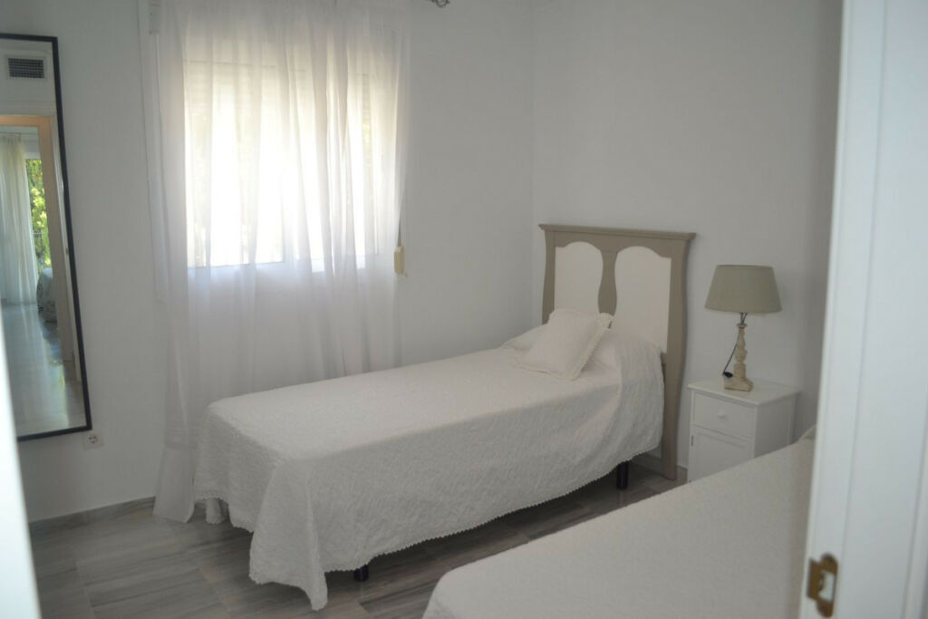 Semi-Detached House Alhaurin Golf Málaga - image 35