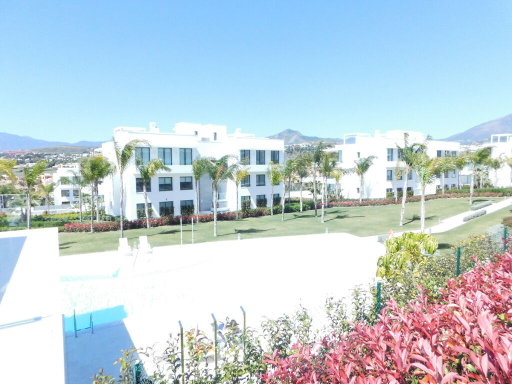 Ground Floor Apartment Benahavís Málaga - image 34