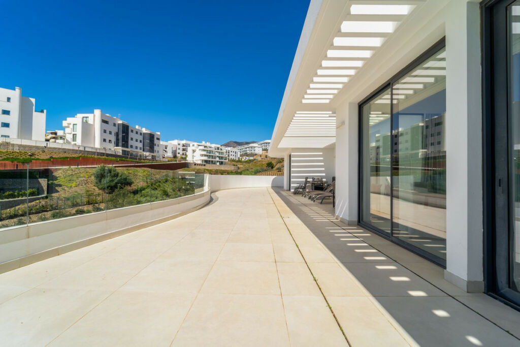 Penthouse Fuengirola Málaga - image 34
