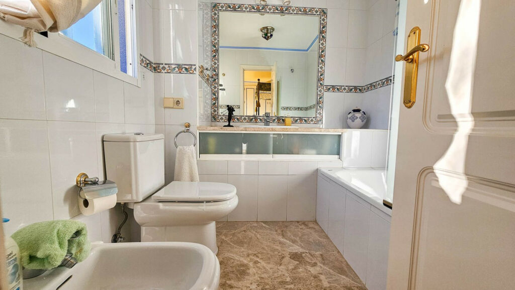 Semi-Detached House Casares Playa Málaga - image 34