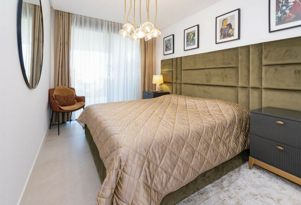 Middle Floor Apartment Cabopino Málaga - image 32