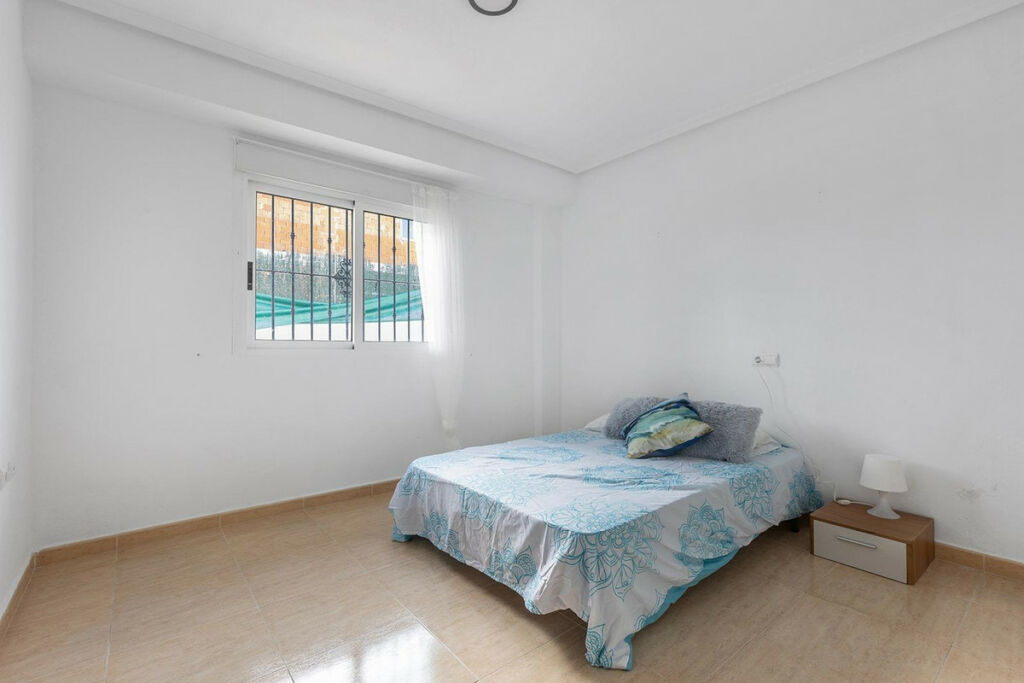 Detached Villa Rojales Alicante - image 34