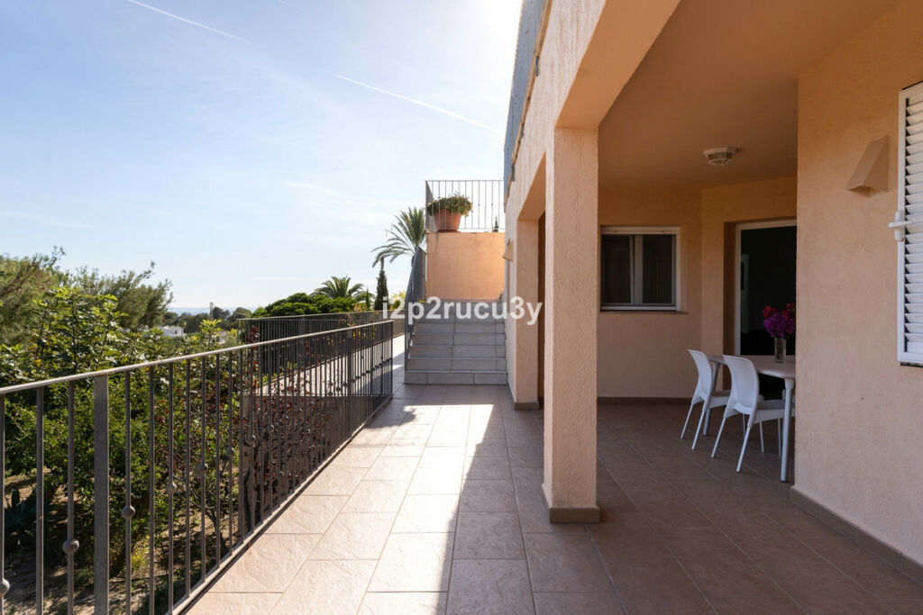 Detached Villa Moraira Alicante - image 35