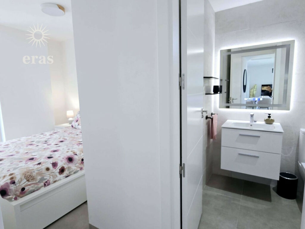 Middle Floor Apartment Fuengirola Málaga - image 35