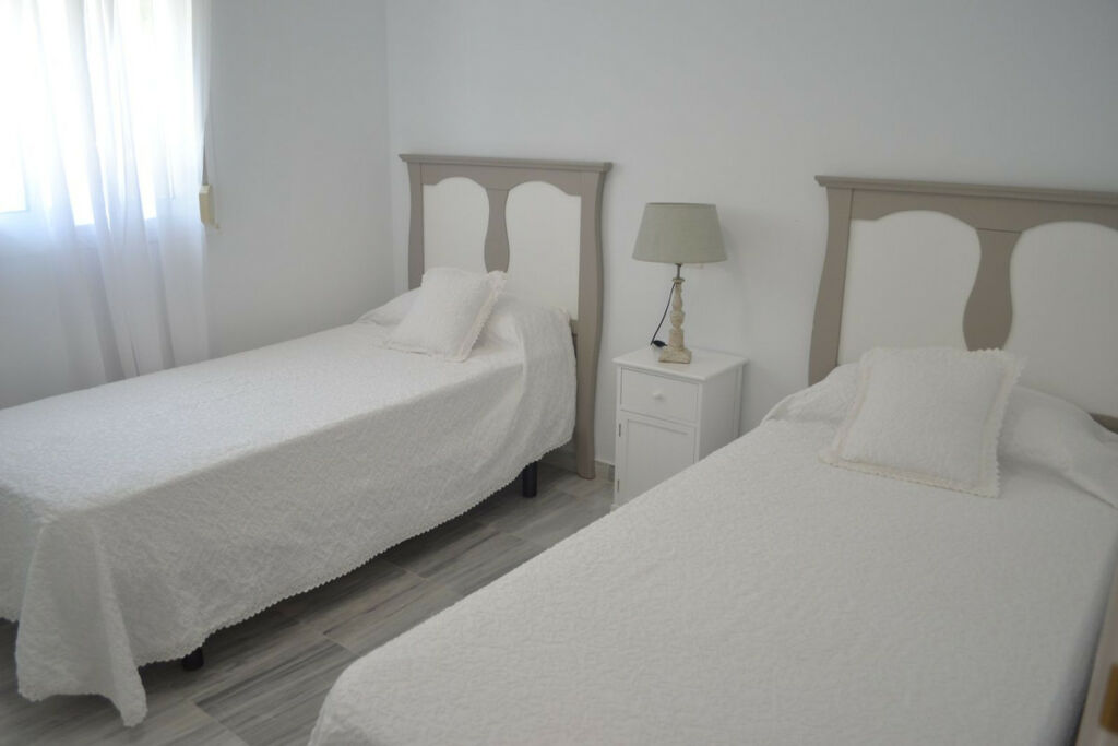 Semi-Detached House Alhaurin Golf Málaga - image 36