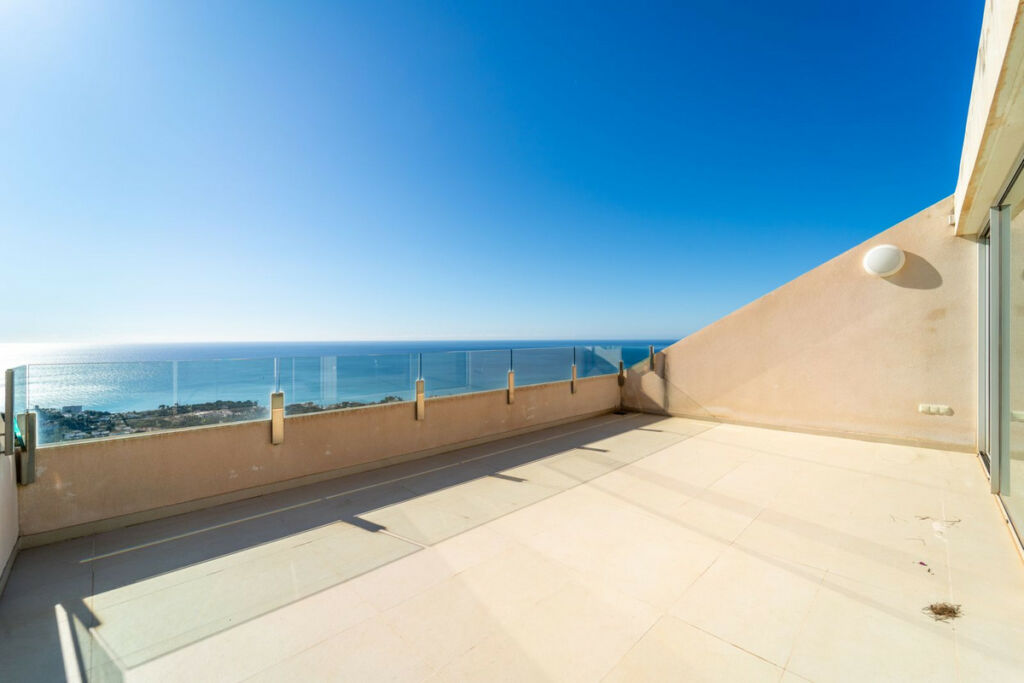 Penthouse Duplex Benalmadena Pueblo Málaga - image 35