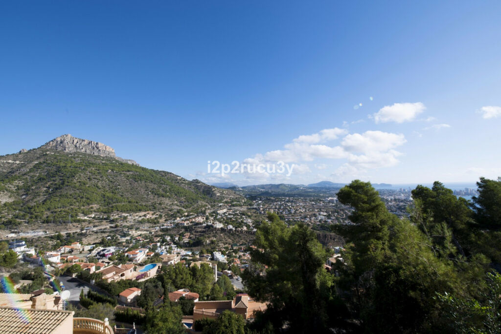 Detached Villa Calpe Alicante - image 35