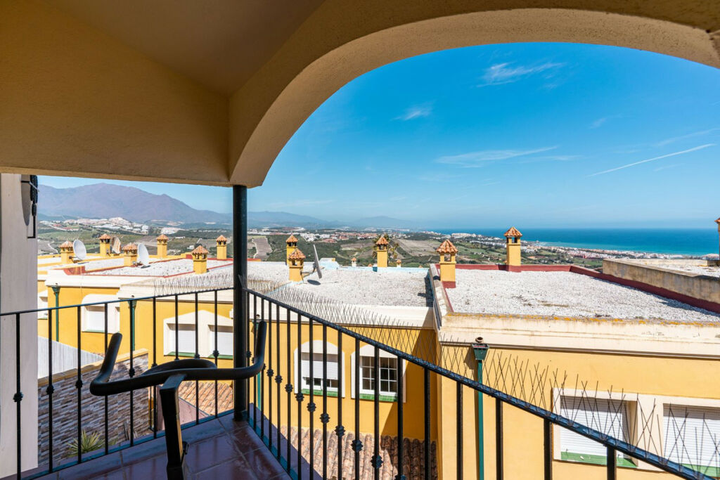 Townhouse Manilva Málaga - image 36