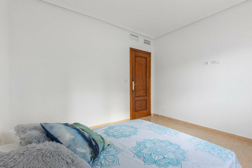 Detached Villa Rojales Alicante - image 36
