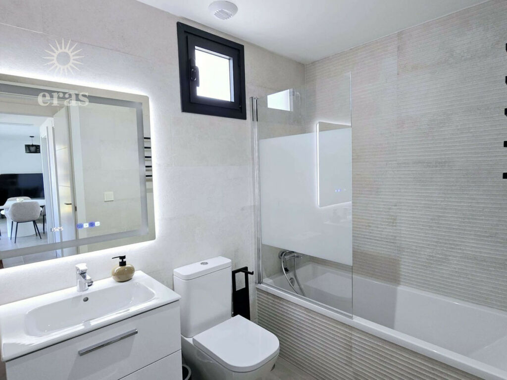 Middle Floor Apartment Fuengirola Málaga - image 36