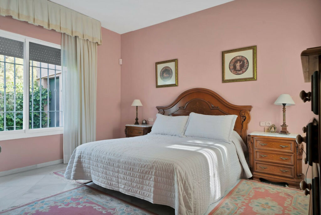 Detached Villa San Pedro de Alcántara Málaga - image 36
