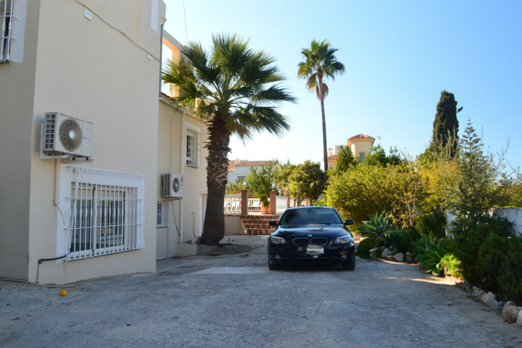 Detached Villa Alhaurín de la Torre Málaga - image 36