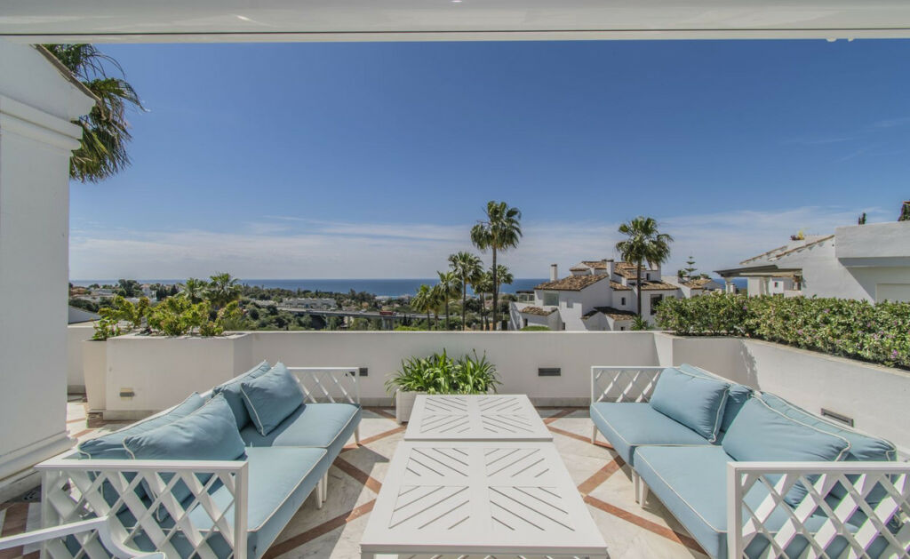 Middle Floor Apartment Sierra Blanca Málaga - image 36