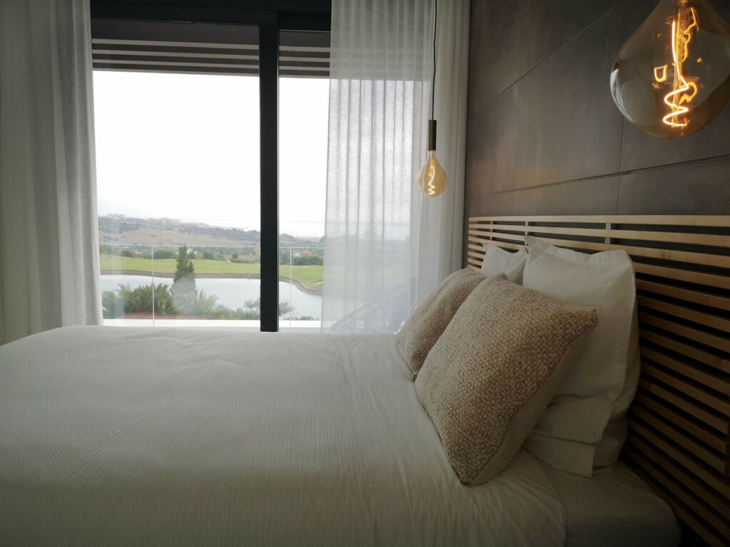 Detached Villa Estepona Málaga - image 37