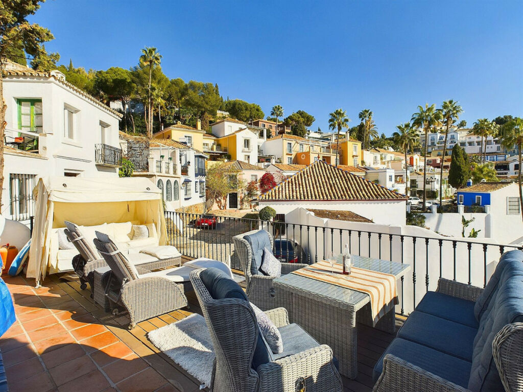 Detached Villa La Heredia Málaga - image 39