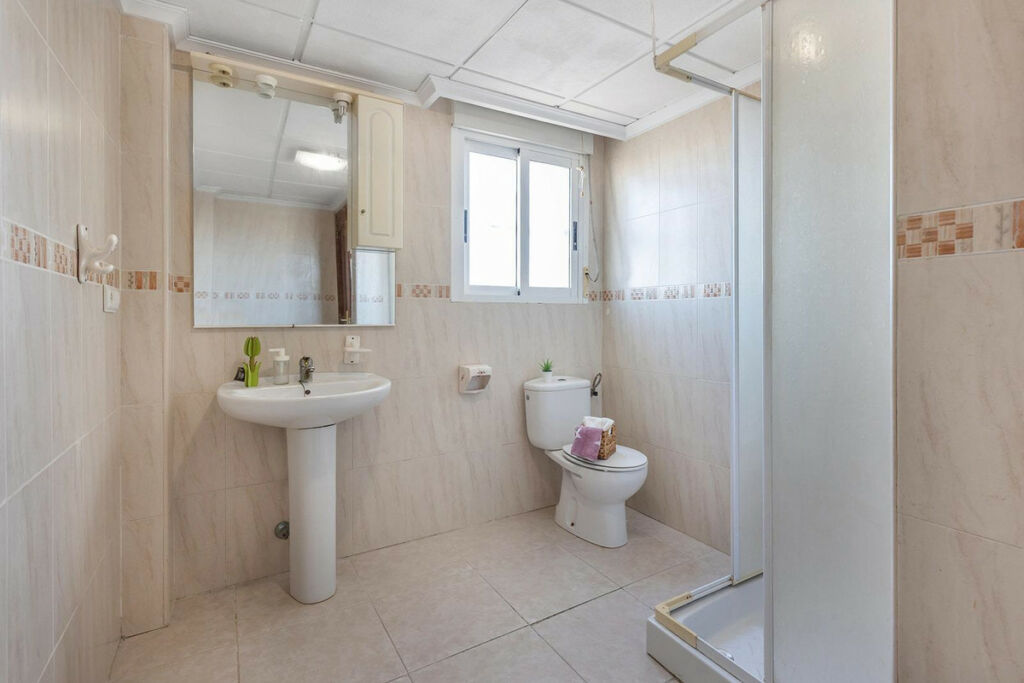 Detached Villa Rojales Alicante - image 37
