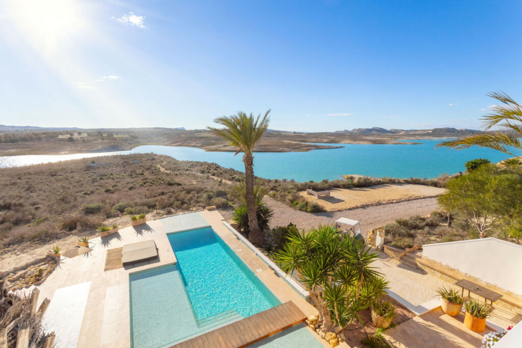 Detached Villa San Miguel de Salinas Alicante - image 37