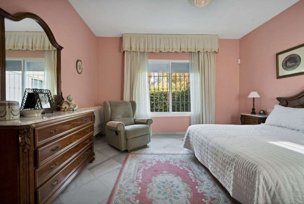 Detached Villa San Pedro de Alcántara Málaga - image 37