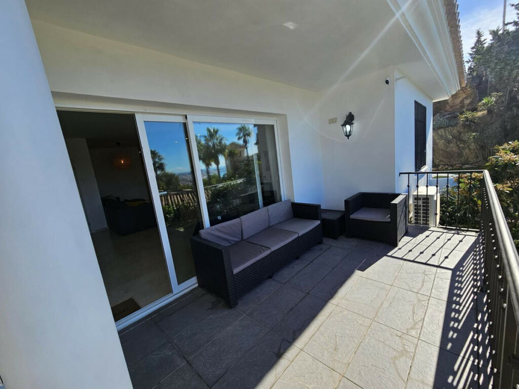 Detached Villa Benalmadena Málaga - image 37