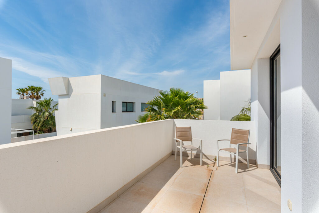 Detached Villa Ciudad Quesada Alicante - image 37
