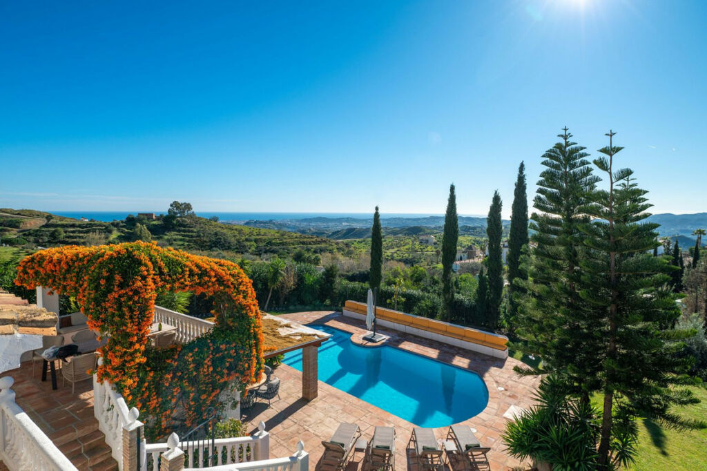 Detached Villa Valtocado Málaga - image 38