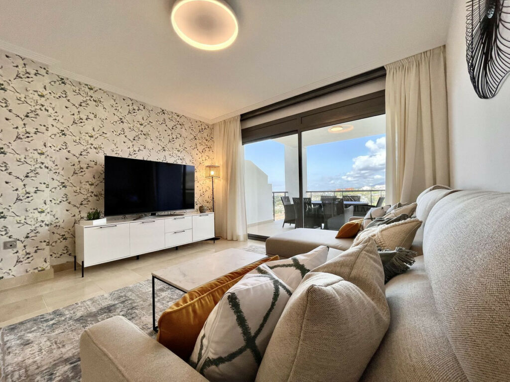 Middle Floor Apartment Los Flamingos Málaga - image 38