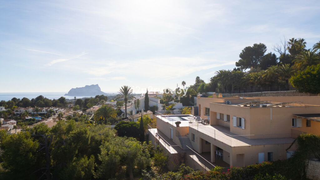 Detached Villa Moraira Alicante - image 38