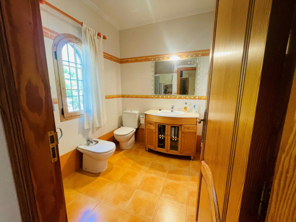 Detached Villa Altea Alicante - image 38