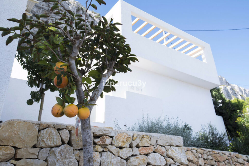 Detached Villa Calpe Alicante - image 38