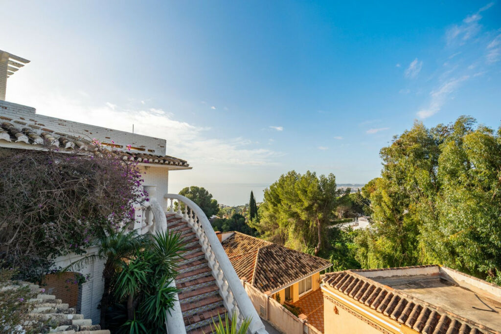 Detached Villa Benalmadena Málaga - image 39