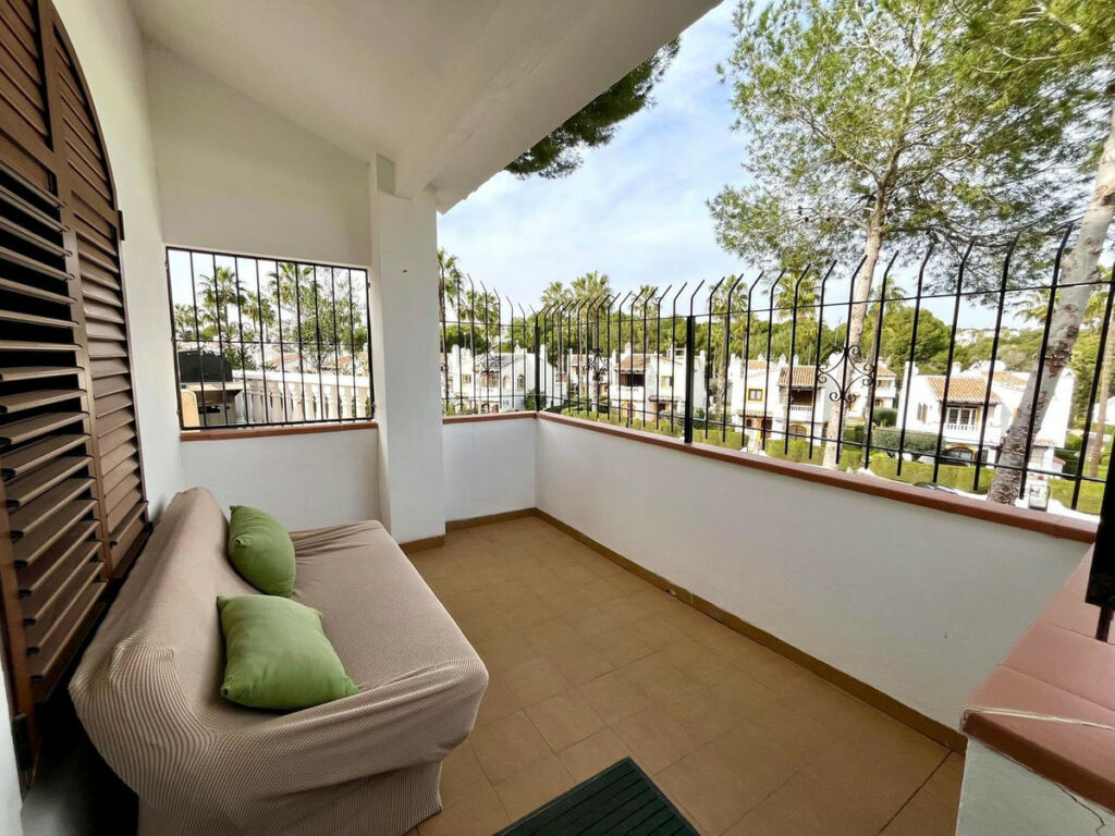 Detached Villa Villamartin Alicante - image 39