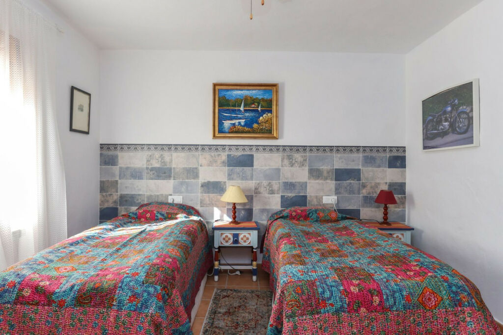 Bed and Breakfast Tolox Málaga - image 39