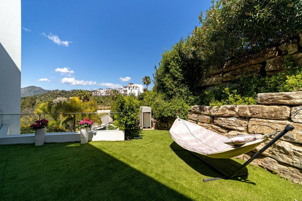 Detached Villa Los Arqueros Málaga - image 38