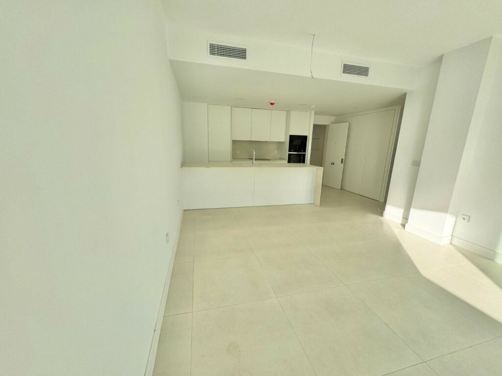 Ground Floor Apartment Fuengirola Málaga - image 4