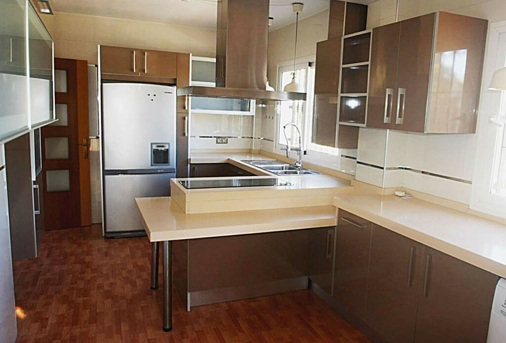 Detached Villa Benalmadena Málaga - image 4