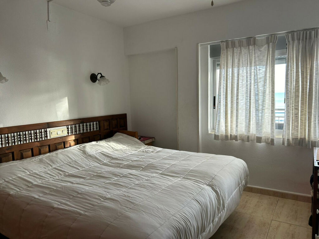 Middle Floor Apartment Benidorm Alicante - image 6