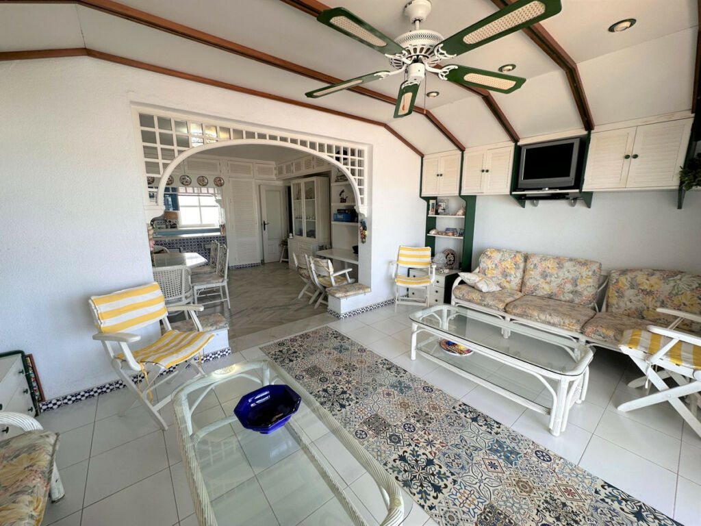 Penthouse Fuengirola Málaga - image 4