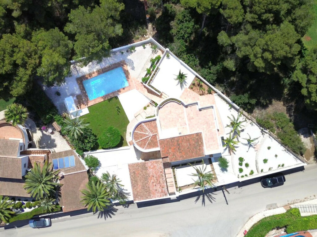 Detached Villa Javea Alicante - image 4