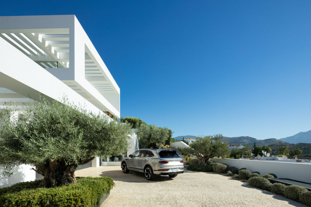 Detached Villa La Quinta Málaga - image 4