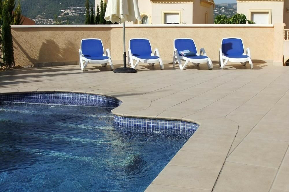 Detached Villa Calpe Alicante - image 4
