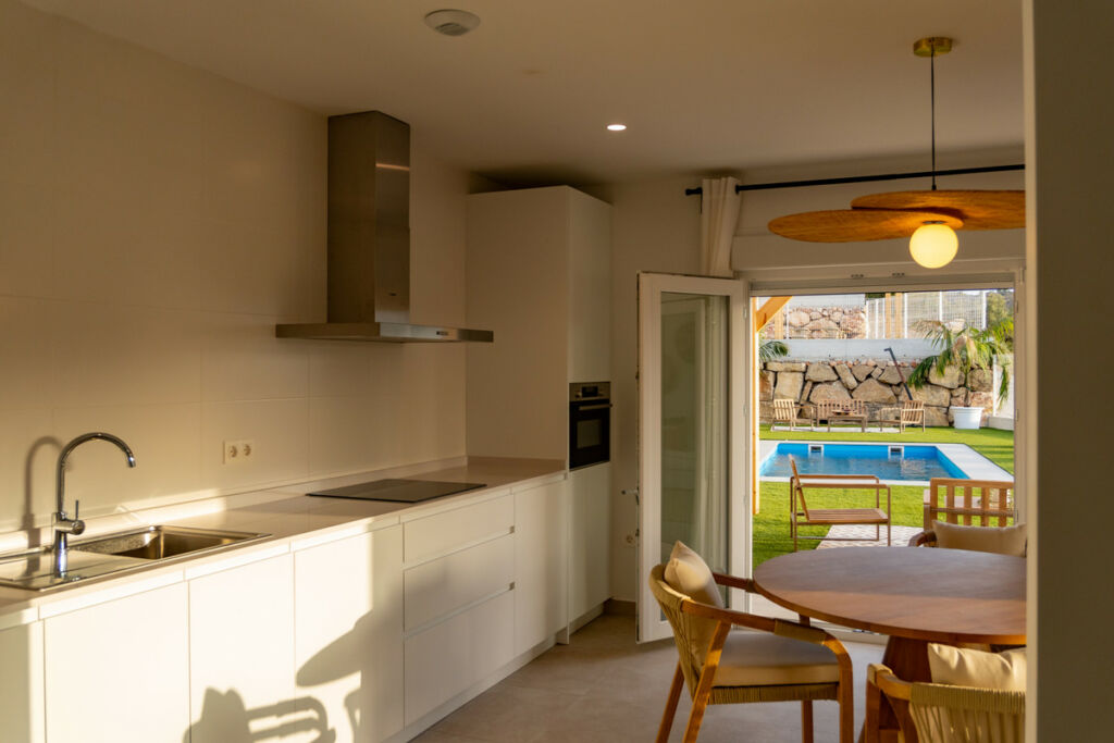 Detached Villa Viñuela Málaga - image 4
