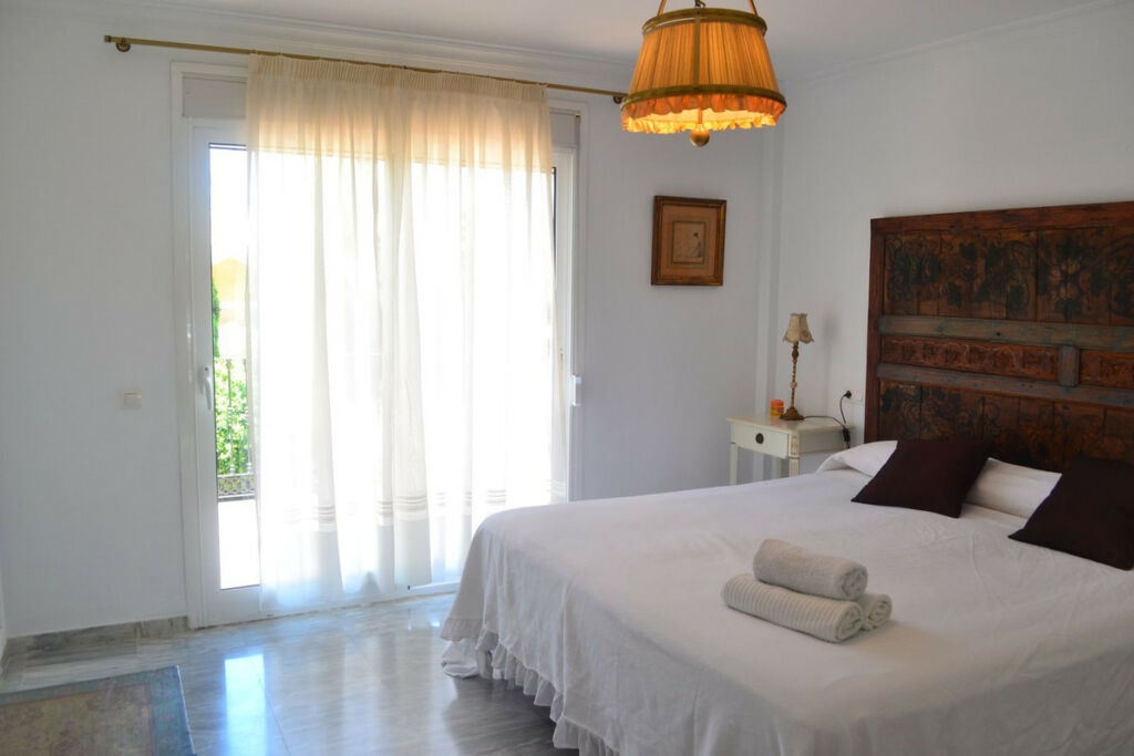 Semi-Detached House Alhaurin Golf Málaga - image 5
