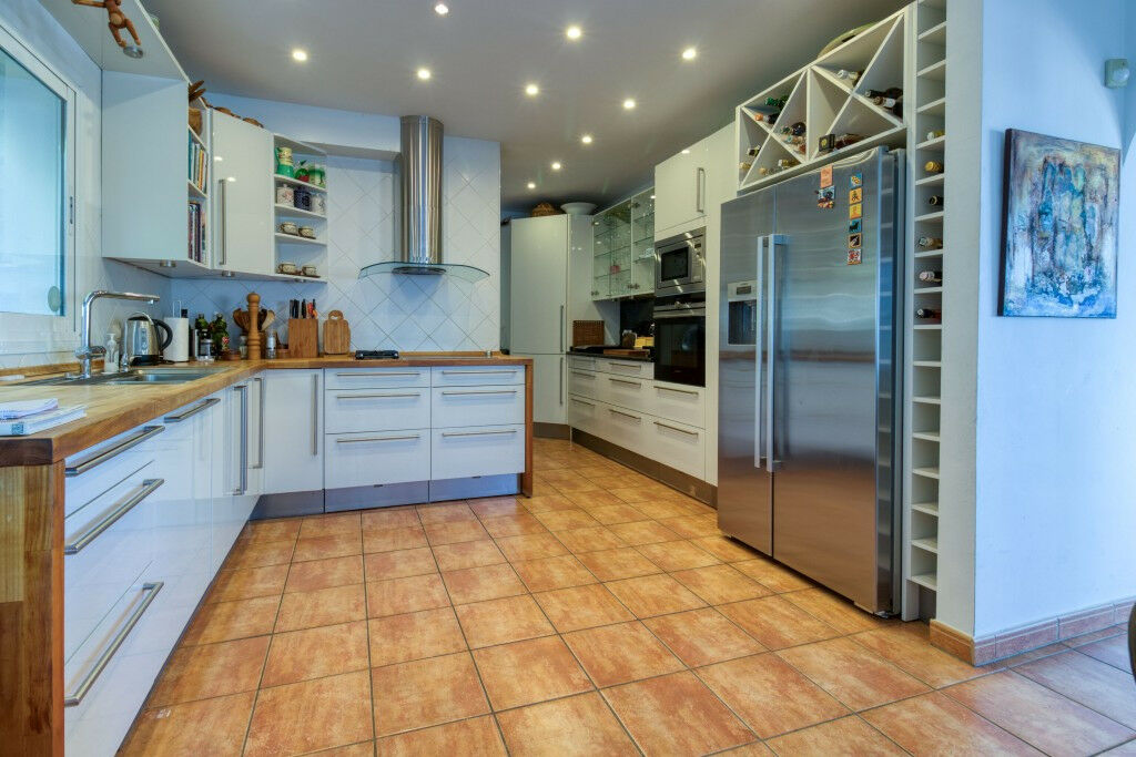 Detached Villa Mijas Málaga - image 4