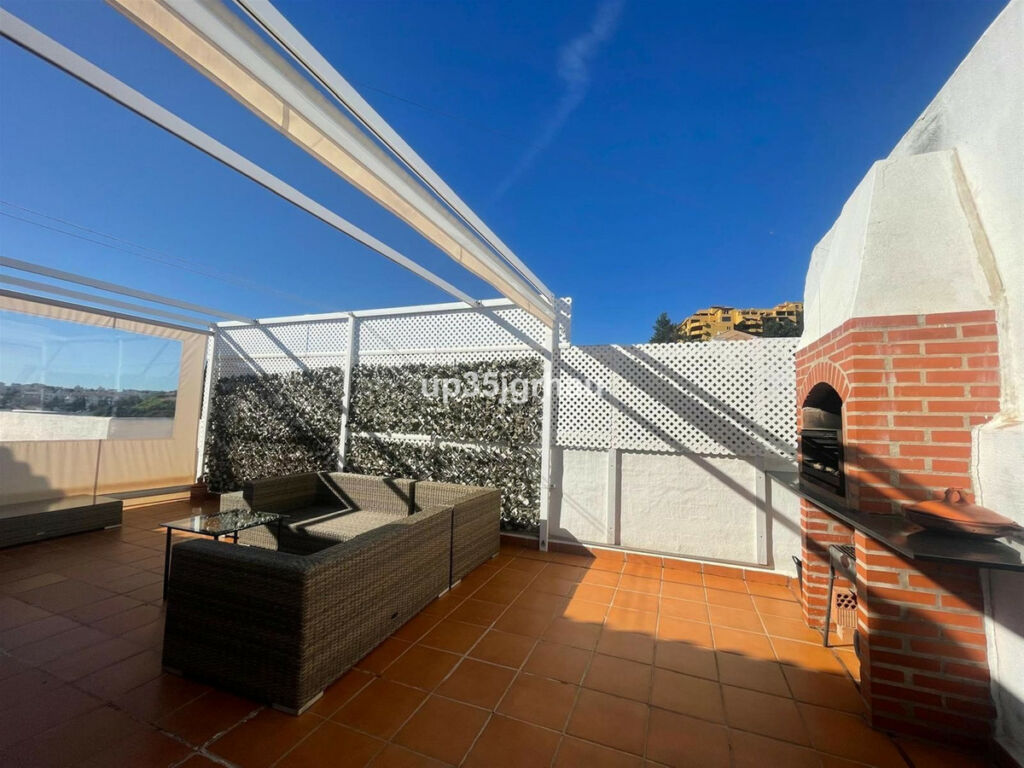 Penthouse Selwo Málaga - image 4