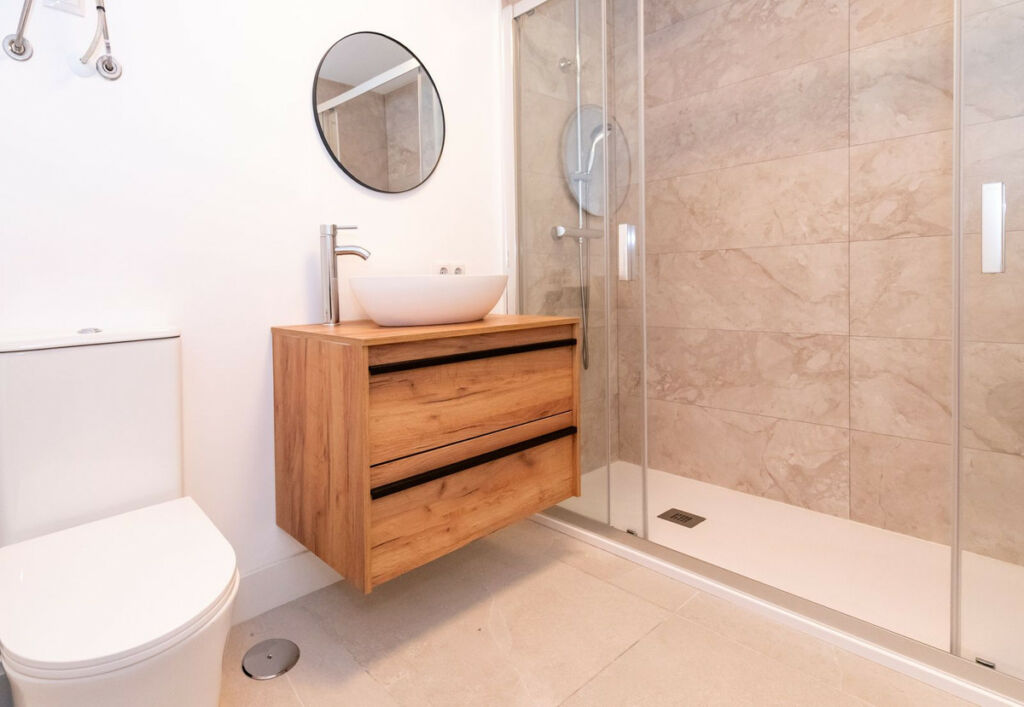 Middle Floor Apartment Cabopino Málaga - image 38