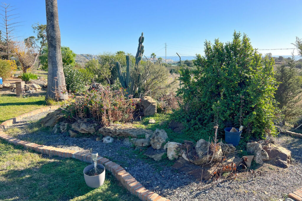Detached Villa Estepona Málaga - image 45