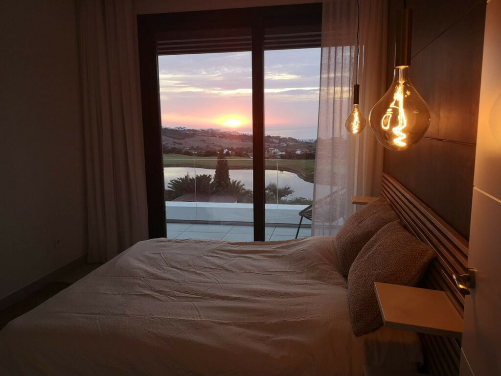 Detached Villa Estepona Málaga - image 41