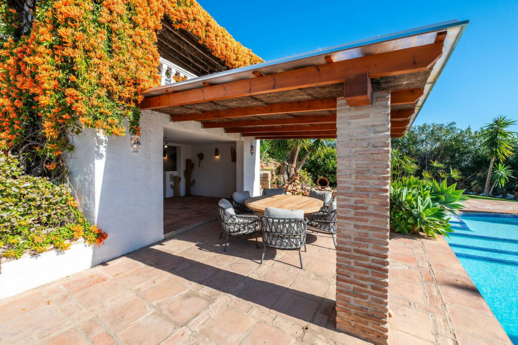 Detached Villa Valtocado Málaga - image 43